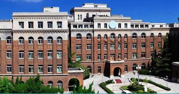 大连大学附属中山医院